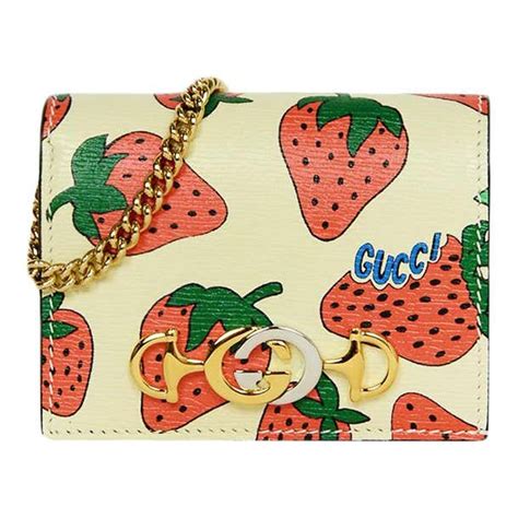 Gucci NEW Zumi Strawberry Print Card Case Wallet w. Chain